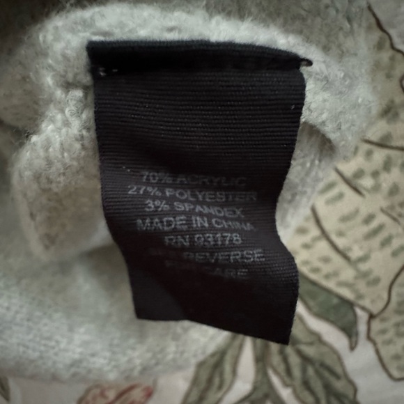 Truth By Republic crew neck sweater - Picture 2 of 8